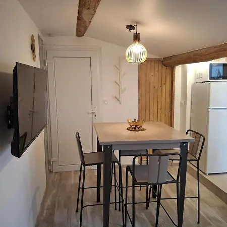 Apartamento Cocoo'nimes Avec Terrasse Nîmes